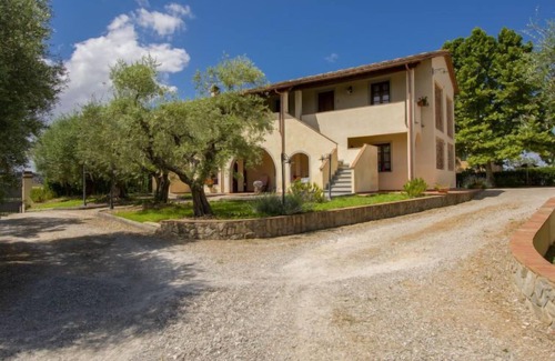 Cerreto Guidi Apartment | Leonardo - Borgo Fontana by Interhome