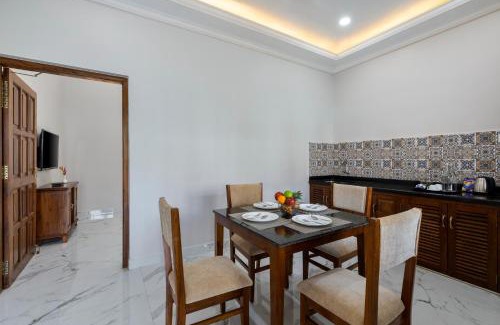 Vagator Resort | Leoney Resort Goa