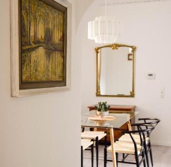 Detmold Apartment | Leonidas Residence - Ihr feines 2 Schlafzimmer Apartment in der Detmold Innenstadt