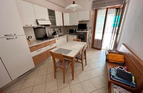 Imola Apartment | Leopardi 81 - 400 mt dall' AUTODROMO F1