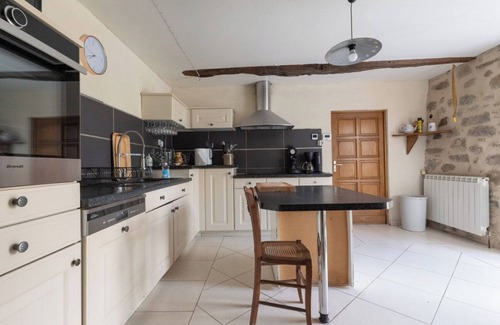 Sanvensa House | Les combes de Testas 24 people, heated pool, Aveyron Gorges