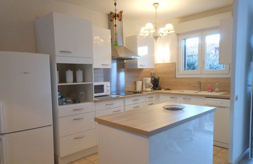 Vernet-les-Bains House | "les coteaux" luminous gite facing the Canigou. Pets allowed