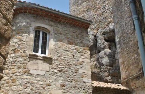 Saint-Martin-d'Ardeche Apartment | Les Deux Tours