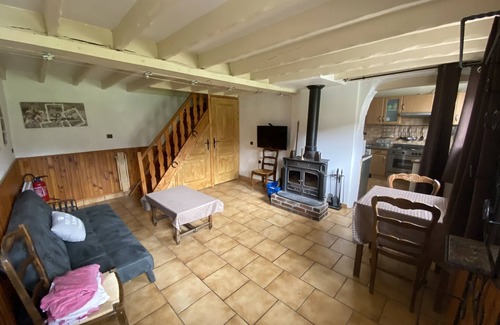 Saint-Denis-d'Authou House | Les gites de la maison lierue