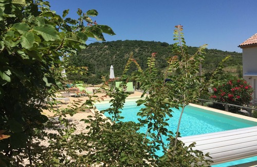 Les Vans Cottage | Les GiVans, 60m² gites, heated swimming pool, panoramic view