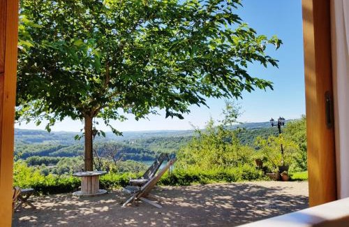 Castelnau-de-Mandailles Bed & Breakfast | Les Hôtes du Lac, Chambres et tables d'hôtes