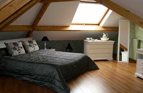 Aulnay-sur-Mauldre House | Les Hauts Du Val - chambres d'hotes