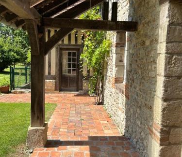 Manerbe House | Les Hortensias