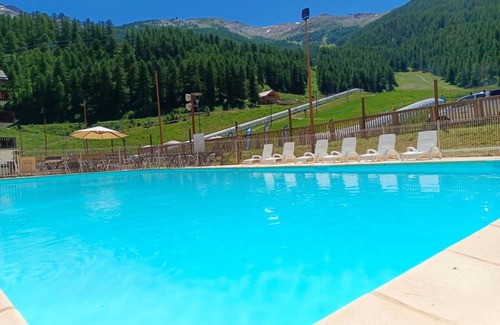 Les Orres Apartment | Les Mélèzes d'Or - Proche des pistes de ski