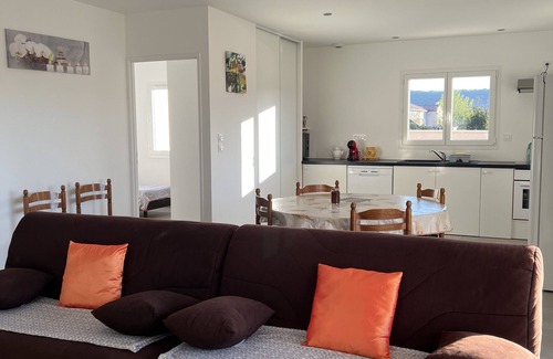 Sampzon Villa | Les Mûriers Ardèche private fenced pool air-conditioned quiet space countryside