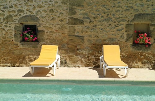 Montastruc Apartment | Les Pruniers 4* rated gites set within our own plum orchards with heated pool