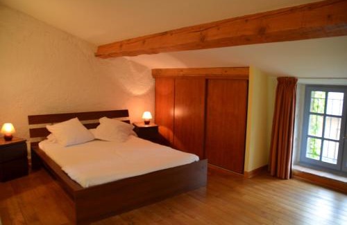 Auriac-sur-Vendinelle House | Les Roses d'Autan