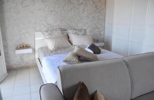 Baie-Mahault Apartment | Les Studios de la Mahaultière