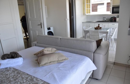 Baie-Mahault Apartment | Les Studios de la Mahaultière