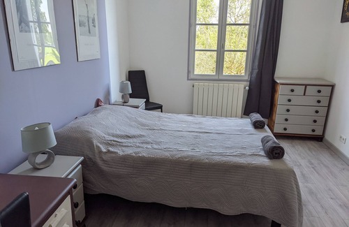 Brives-sur-Charente Bed & Breakfast | Les Tournesols Chambre Avec vue sur Jardin