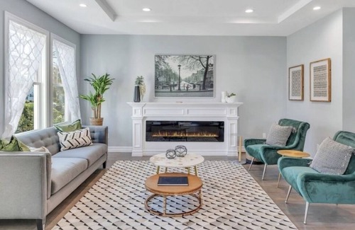 Hicksville House | Less House More Home