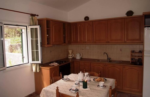 Gaios Villa | Letos Villas a 4 Bedroom Villa with marvelous view over Gaios/Paxos