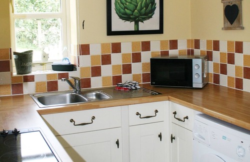 Manton Bed & Breakfast | Lettuce Lodge at Broccoli Bottom