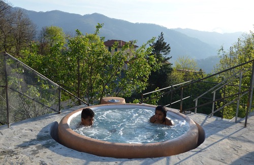 Velva Apartment | LEVANTE PANORAMIC VIEW AMONG THE HILLS ABOVE SESTRI