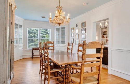 Blairs Bed & Breakfast | Levi Hall Cow Suite