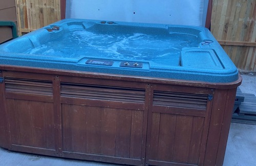 Rapid City House | Lg Family Suite 3 king br & 3 bath; MAX 6 ppl. 1-3 bsmt br extra fee, ask