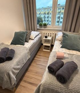 Kaltenweide Apartment | LGH2-4 Schlafzimmer, voll ausgestattet, WLAN, Balkon, self-check-in