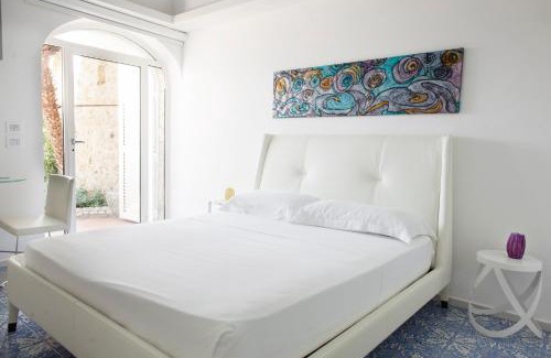 Marina Piccola Apartment | LHP Suite Executive Design Cottage Capri