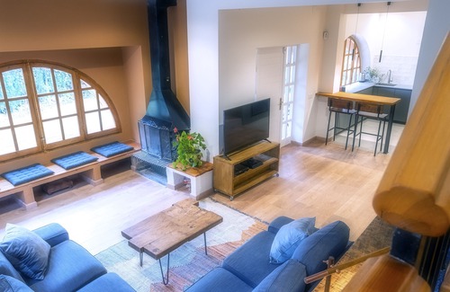 Sant Pere de Ribes Villa | Libélula houses situated nearby Sitges in the middle of natural Garraf park