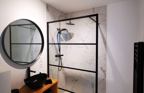 Brederode Condo | Licht en Luxueus Appartement bij Het Zuid