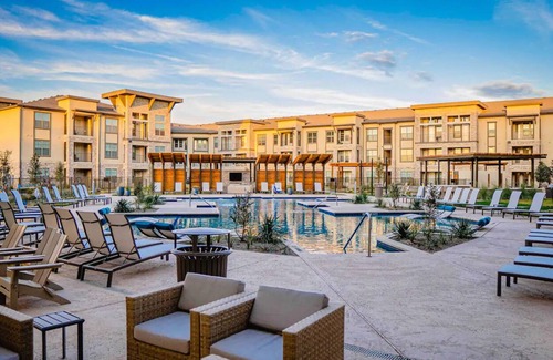 Midland Apartment | Life is easier when it’s comfortable