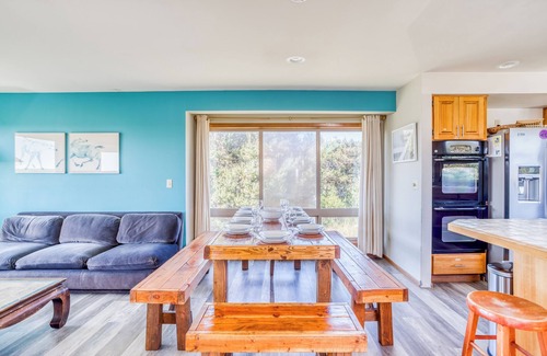 Warrenton House | Light-filled Custom Beachfront Home with Game Room, Hot Tub!