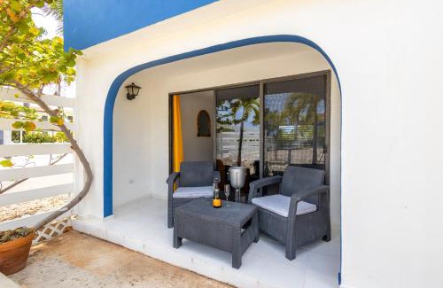 Belnem House | Lighthouse Beach Resort with Ocean View