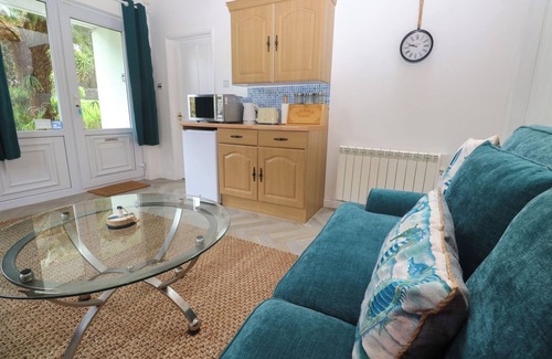 Praa Sands House | Lighthouse