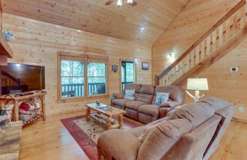Ellijay House | Lightning Bug Lodge at Coosawattee River Resort!