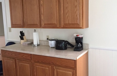Auburn Apartment | Like home Charming 3 Bedroom Upstairs Flat 3 blocks frm downtown Auburn Sleeps 5