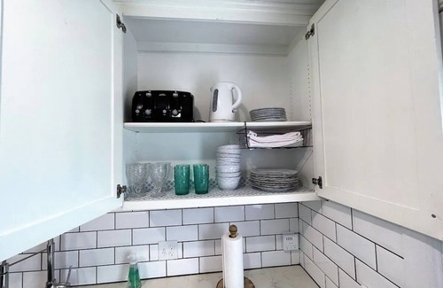 Norman House | Lil' Heaven on Dakota: Charming Dog Friendly Home