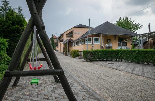 Esztergom Bed & Breakfast | Lila Akác Vendégház Esztergom