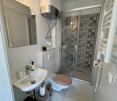 Balatonfoldvar Apartment | Lila Apartman