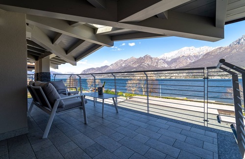 Onno House | Lily of the Valley Apartment