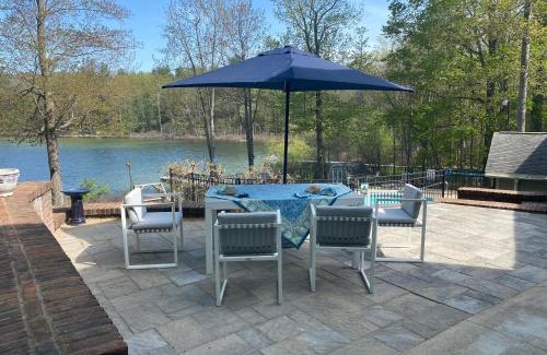 Lake Ann House | Lily Pad Cove