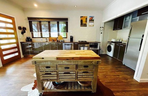 Lima East House | Lima Lodge - 19kms from Mansfield