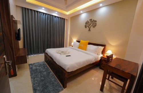 DLF Phase 5 Apartment | Lime Tree Two BHK Service Apartment Golf Course Road Gurgaon