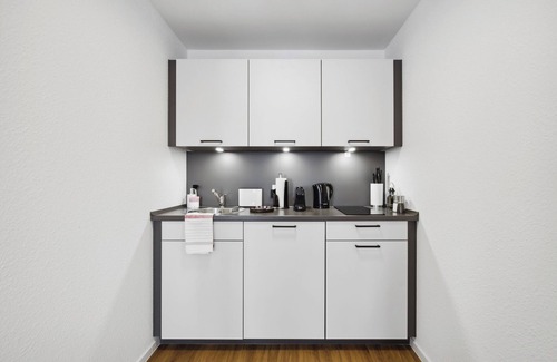 Holthausen Apartment | Limehome Düsseldorf Bahlenstr.