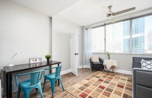 Downtown Atlanta Apartment | Limited Time Offer Downtown Stay with Parking