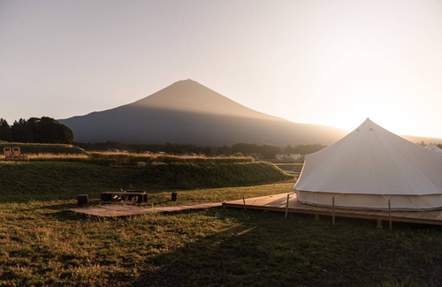 Fujinomiya RV Rental | Limited to 1 group per day weekends holidays hi/Fujinomiya City Shizuoka