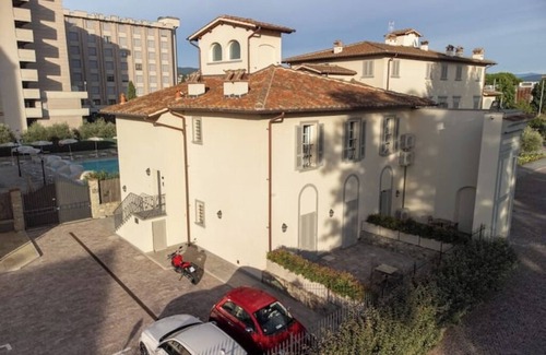 Novoli - San Donato Apartment | Limonaia 1 | Apartment Villa Carobbi