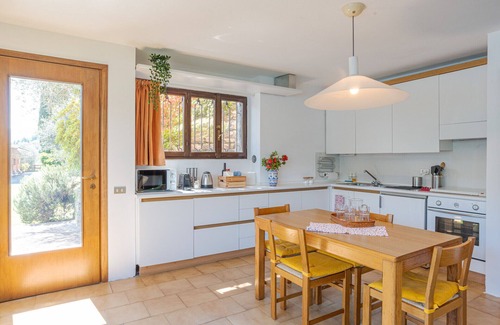 Limonta Apartment | Limonta- Apartment Ortensia! Access to the Lake!
