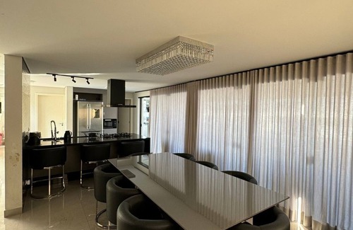 Boituva Cottage | Linda Casa em Boituva, Próximo aos Passeios de Balão!