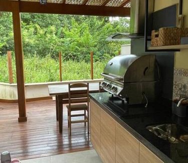 Praia de Santiago House | Linda Casa em uma linda praia - Santiago/Maresias