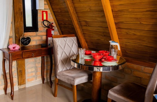 Picarras Ski Chalet | Lindo Chalé Sunset - Assista o Por do sol da Banheira